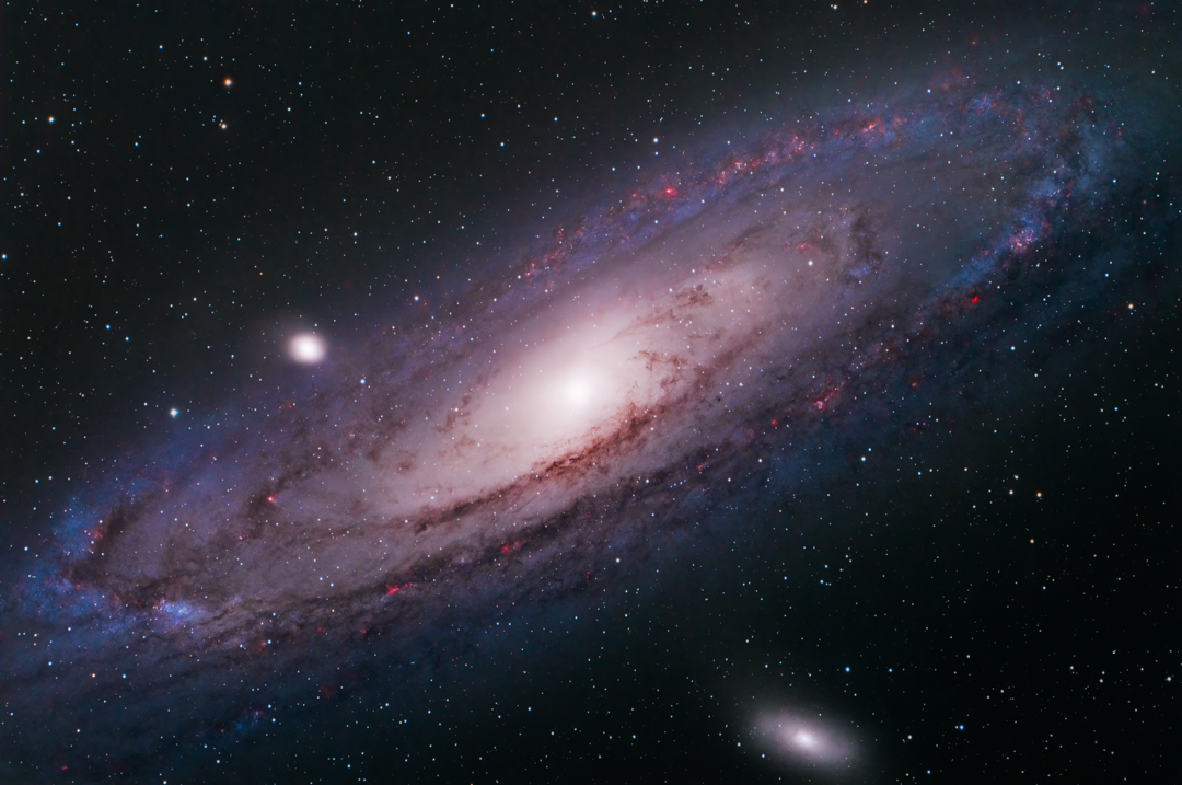 Andromeda Andromeda Galaxy
Queen of our dark sky.
https://www.instagram.com/helber_pontes/
📷 Exposure (Hα, R, G, B)
Hα, bin 1, 20 x 300s
L, bin 1, 30x 30s + 125x 60s + 20x 120s
R, bin 1, 120 x 60s
G, bin 1, 120 x 60s
B, bin 1, 120 x 60s
🔭 Equipment
Mount: RainbowAstro RST-135E
Telescope: Refrator Borg 107FL , f/3.9
Filters: 8-positions filter wheel integrated in camera
Guidescope: NA (off-axis auto guider)
Guiding camera: QHY 5-II
💻 Software:
(Windows 10) Sequence Generator Pro, PHD2, ASCOM drivers
(Mac OSX) PixInsight
📍Location
Bright suburban light pollution, Class 6 of darkness in Bortle scale.